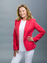 Lori loughlin returns to solve another 'garage sale mystery'. Cast Cheryl Ladd Garage Sale Mysteries The Wedding Dress