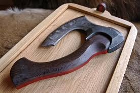 These tips are standard for any of the recommended beginner axes above. How To Throw An Axe Two Handed Arxiusarquitectura