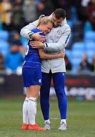 Magdalena lilly eriksson is a swedish footballer who plays as a defender for chelsea women in the english women's super league as well as fo. 10 7 Xil Moy Aresei 71 Sxolia Magdalena Eriksson Magdalenaeriksson16 Sto Instagram Another Week Of Hard Work In Training Let S Finish It Off With A Good Performance Tomorrow Artofit