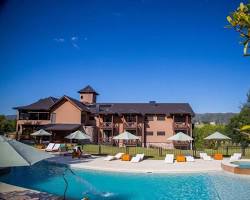 Hotel Ayres del Champaqui Villa General Belgrano, generada por IA