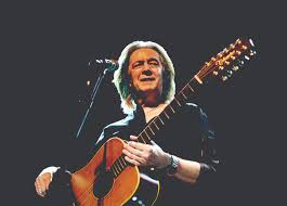 Ο κώστας τουρνάς γεννήθηκε στην τρίπολη τον σεπτέμβρη του 1949. Synaylia Orxhstras Sygxronhs Moysikhs Ert Kwstas Toyrnas Festival