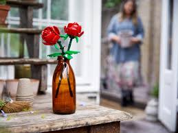 Purchase a fun and enticing lego kit, pair it with delicious snacks and fun drinks and park yourselves at the table to make a creation together. Roses 40460 Other Buy Online At The Official Lego Shop Us