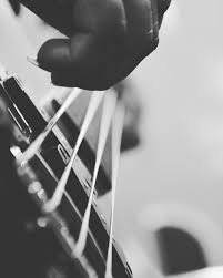 D a dalam album kenangan g ku simpan selalu, a d a ku kenang kembali. Guitar Bass Yamaha Black And Free Photo On Pixabay