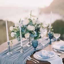 Flowy Blue Table Runners In 2020 Wedding Tablecloths Blue Table Runner Wedding Table Settings