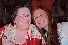 Darlene Chapin's Instagram, Twitter & Facebook