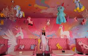 Kamar Tidur Impian Di Miss Unicorn Cafe Travel Diary Of Lenny Lim