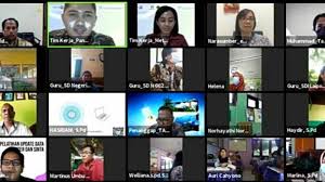 Kepala sekolah dan guru ikuti pembelajaran jarak jauh yang diadakan pt medco e&p tarakan (3/9). Universitas Borneo Tarakan Dorong Lptk Sediakan Layanan Teknis Pelatihan Dan Pendamping Guru Tribun Kaltara
