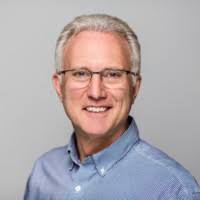 Robert Dumke's Instagram, Twitter & Facebook