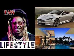 Lil wayne's tattoos nobody could count lately, we can only say that he has over 100 of them on his hands, face, chest, and legs. Video Lil Wayne Net Worth