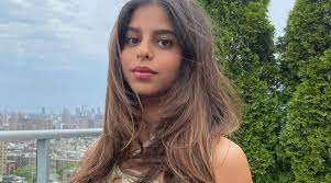 Remember how shah rukh khan and his teenaged daughter suhana pranked director aanand l rai on the sets of zero? Shah Rukh Khan S Daughter Suhana S 21st Birthday Party Star Kid Dances And Poses With Her Squad See Photos And Videos Entertainment News The Indian Express