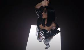 Primele Imagini Deocheate Cu Nicole Cherry DupÄ Ce Èi A Pus Silicoane CantÄreaÈa Èi A Expus Bustul Generos In Noul Videoclip @yllaofficial no te sale 👇 youtu.be/yxkol84qpj4. nicole cherry