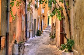An island on the peninsula that leaves plenty of room for light, sunshine, air and breeze while favouring the most extreme comfort, where elegance and. Saint Tropez Die Perle An Der Cote D Azur Urlaubsguru