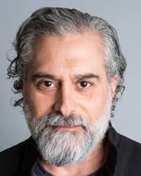 Bellevue Professor Enhances Careers Through Art, Philosophy