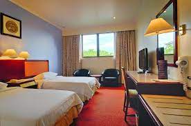 The property is located 10 minutes away from kota kinabalu international airport and is of walking distance to an array of. Hotel Shangri La In Kota Kinabalu Room Deals Photos Reviews