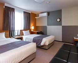 Romantici, sfarzosi, riccamente intagliati, dalle forme lineari. Una Camera In Stile Giapponese Comoda Recensioni Su Tokyo Ueno New Izu Hotel Taito Tripadvisor