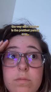 Exploring Elliot Fletcher's Gender Journey