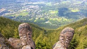 Cliff Edge At Mt Si Cliff Edge Hiking Boots Hiking