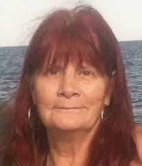 Karen Pecoraro's Instagram, Twitter & Facebook