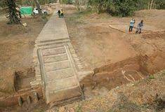 ทางเด นลงท าน ำสม ยอย ธยา ว ดเตว ด พระนครศร อย ธยา ประว ต ศาสตร ศ ลปะ