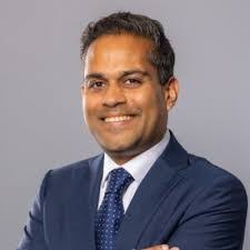 Kenneth Daub's Instagram, Twitter & Facebook