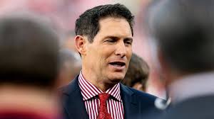 Rebroadcast: How Hall of Fame Quarterback Steve Young Tackled His Anxiety