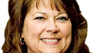 Nina Krauss's Instagram, Twitter & Facebook