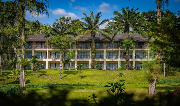 Dusit Thani Krabi Beach Resort, Krabi