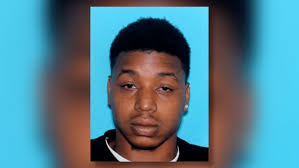 Tuscaloosa police searching for 'armed and dangerous' attempted  murder/robbery suspect