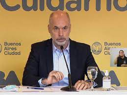 Larreta, lousteau y recalde debaten por la ciudad. Audbjurwhqc3nm