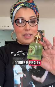 Melody Leon & Amber Smith's Amazon Page