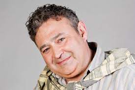 Gesztesi károly, születési nevén tóth károly (budapest, 1963. Elhunyt Gesztesi Karoly Az 56 Eves Szinesz Infarktust Kapott A Hirek Szerint Hazai Sztar Femina