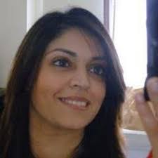 Amber Mirza's Instagram, Twitter & Facebook