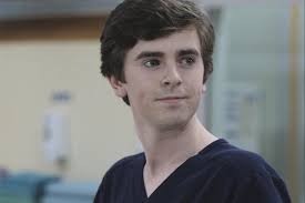 Regarder good doctor saison 2 en streaming hd gratuit sans illimité vf et vostfr. Une Saison 2 Pour The Good Doctor Dr Shaun Murphy Reprendra Du Service A La Rentree Critictoo Series Tv