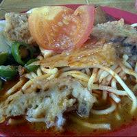 Memang sangat sedap dengan penambahan satu. Hassan Mee Rebus Noodle House In Melaka