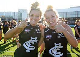 Played at hawthorn , coached collingwood and brisbane lions , now commentator seven and 3aw | twuko. Afl Legend Leigh Matthews Blasts Plan To Cut Male Players Pay And Hand It To Women Daily Mail Online