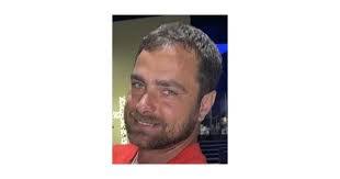 Kim Grose's Instagram, Twitter & Facebook