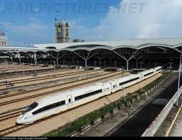 Chinese National Railway Crh3c At Shenzhen China By Shenduan0001 Shenzhen Railway Railroad Tracks