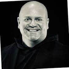 Jason Aranas's Instagram, Twitter & Facebook