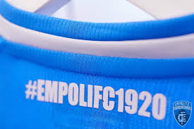 Pagina da stampare con l'emblema empoli fc, per tutti coloro che amano il calcio. Empoli Maglia Logo Calcio Gonews It
