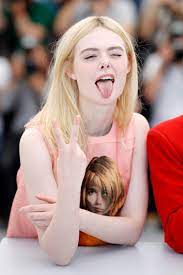 Pin By Hannah Pritchett On Elle Fanning Elle Fanning Dakota And Elle Fanning Celebrities