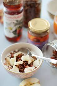 Crunola Granola Cru Au Petit Epeautre Sirop De Pomme Et Puree D Amandes D Abricots Amande Abricot Petit Epeautre Puree D Amande