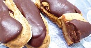 Eclairs Au Chocolat Vegetaliens Chocolat Vegan Recettes De Dessert Vegetalien Recette Eclair Au Chocolat
