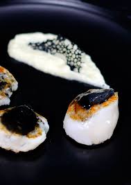 Saint Jacques Snackees Au Beurre De Caviar Et Puree De Chou Fleur Et Si C Etait Bon