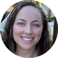 Valerie Paredes's Instagram, Twitter & Facebook