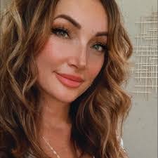 Tammy Fudge's Instagram, Twitter & Facebook