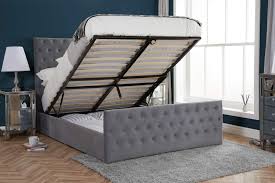 Bassett furniture's modern collection makes it comfortable to bring modern you'll find 11 romantic bed styles, available either as a headboard or a complete bed with footboard and shop upholstered beds from bassett furniture. Mercury Ottoman Bed Frame Bedknobs