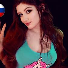 Stats from sullygnome reveal that in the last seven days, amouranth has gained 410,568 followers this is exactly the sort of thing that twitch will have hoped to have avoided by banning amouranth. Yourpelagea Streamer Overview Stats Twitchtracker