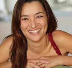 Amazon.com: 365 Ways to Connect with Your Soul (365 Book Series 1) eBook :  Chapman, Jodi, Chapman, Jodi, Teck, Dan, Pam McKinney: חנות קינדל