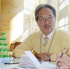 黃宜弘) was born december 23, 1938 in quanzhou, fujian province in the people s republic of china. é»„å®œå¼˜ æœç‹—ç™¾ç§'