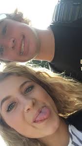 Petra Sterling (@pettrasterling)